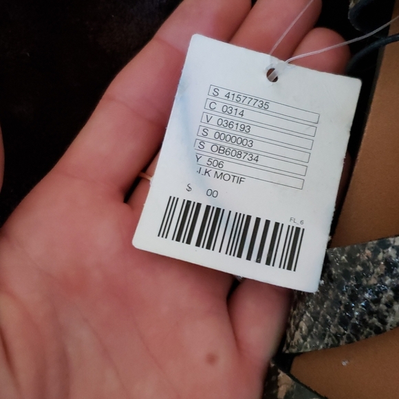 Urban outfitter strappy sandals - Picture 4 of 8